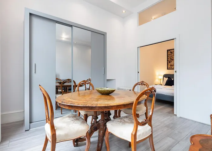 Kensington 1Bd Apt Seconds From Museums